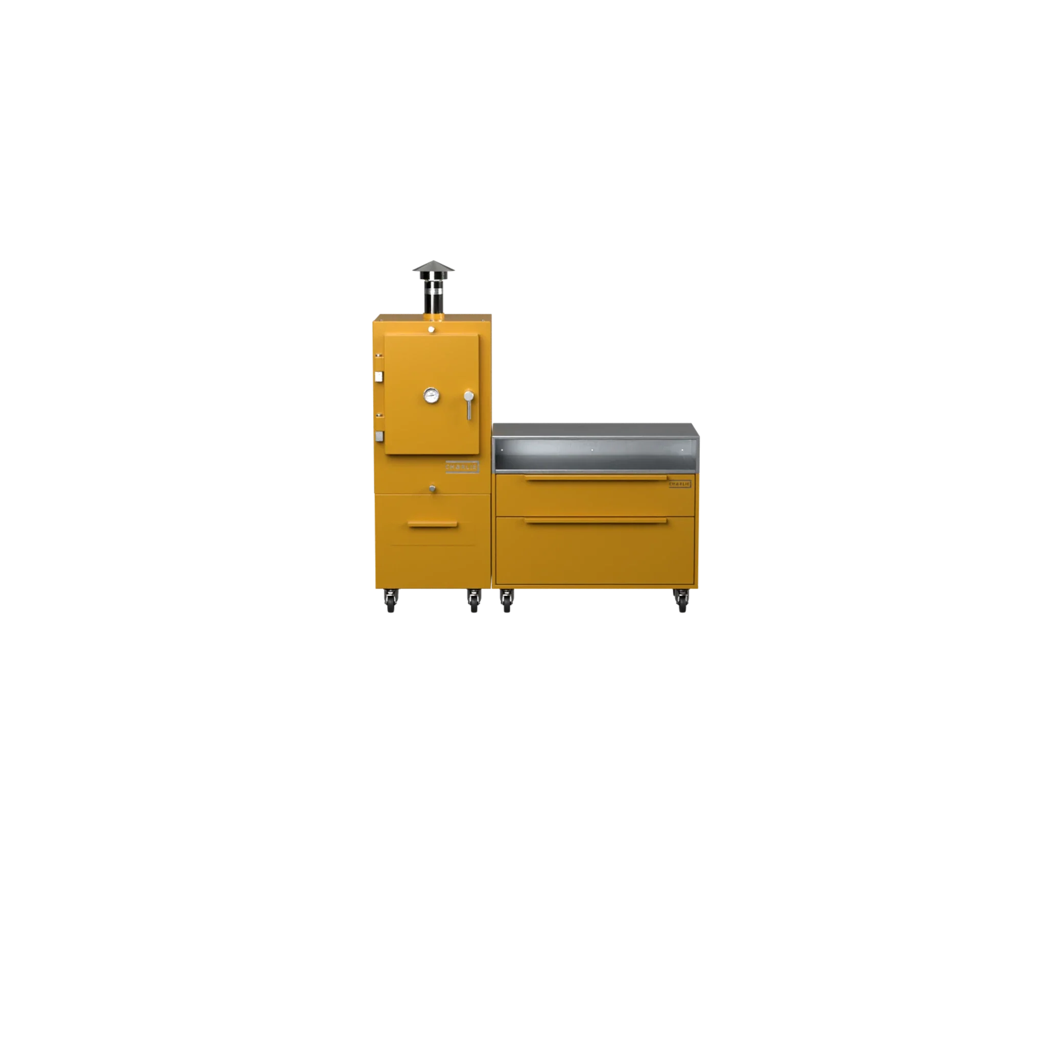 Straight Kitchen S1 in honeycomb amber, straight-on front view of the outdoor kitchen