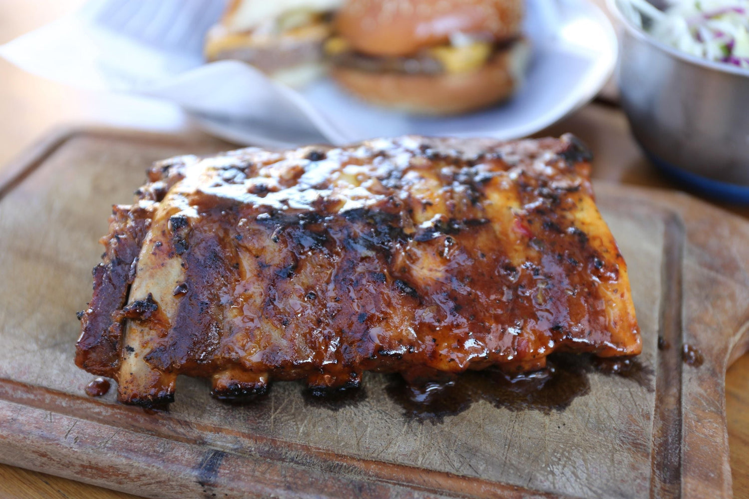 Whisky glazed low'n slow BBq pork ribs recipe