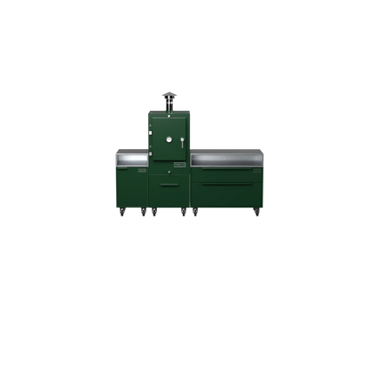 Straight Kitchen S3 in Green Chilli green, straight-on front view